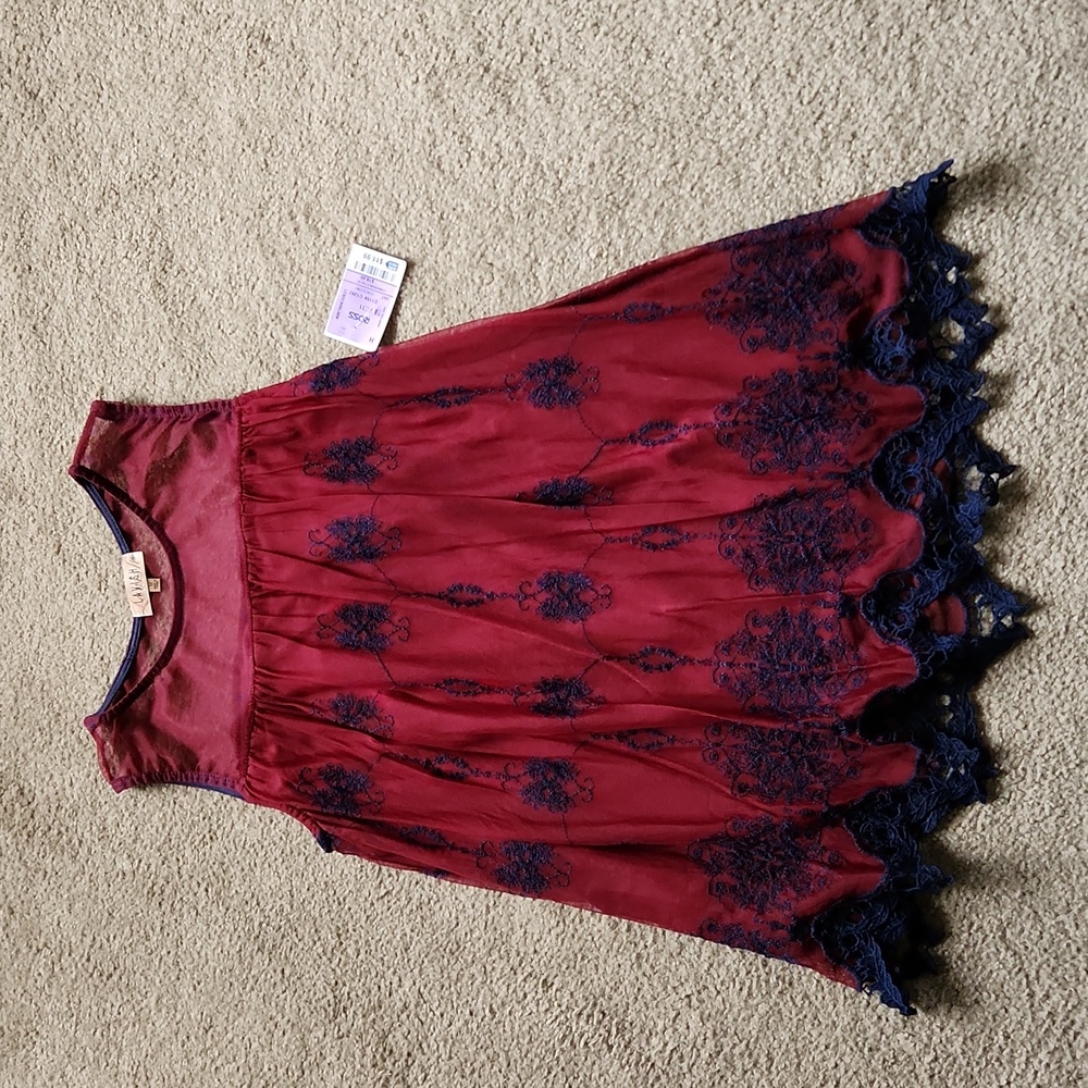 Womens short sleeve top new size M